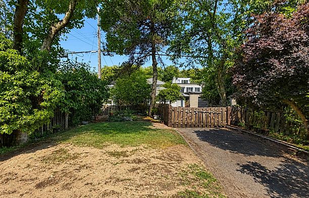 3847 W 23rd Avenue Dunbar