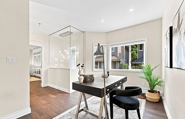 4245 Nautilus Close Point Grey