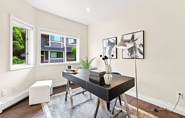 4245 Nautilus Close Point Grey
