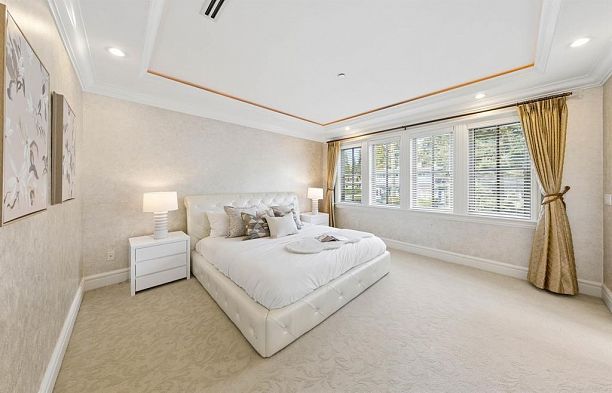 3587 W 38th Avenue Dunbar