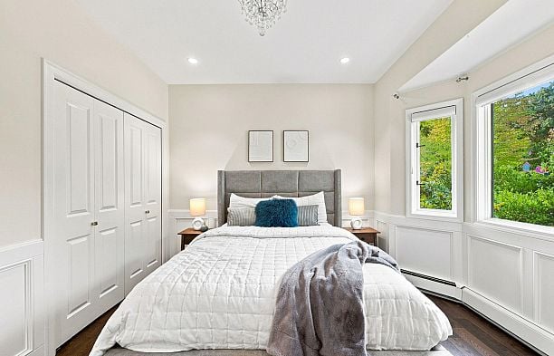 4245 Nautilus Close Point Grey