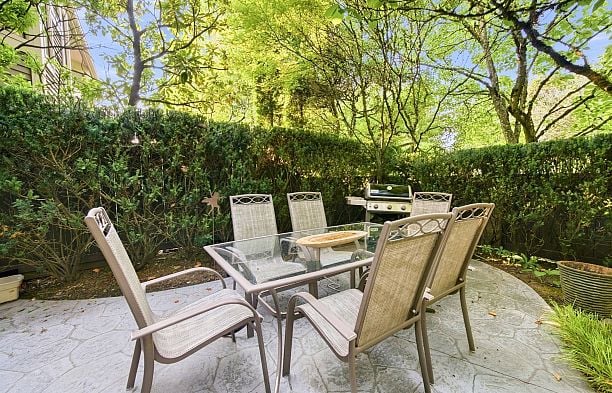 4245 Nautilus Close Point Grey