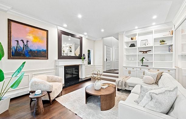 4245 Nautilus Close Point Grey