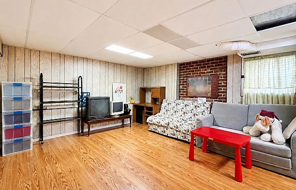 3847 W 23rd Avenue Dunbar