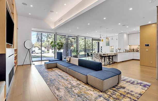 4725 W 4th Avenue Point Grey