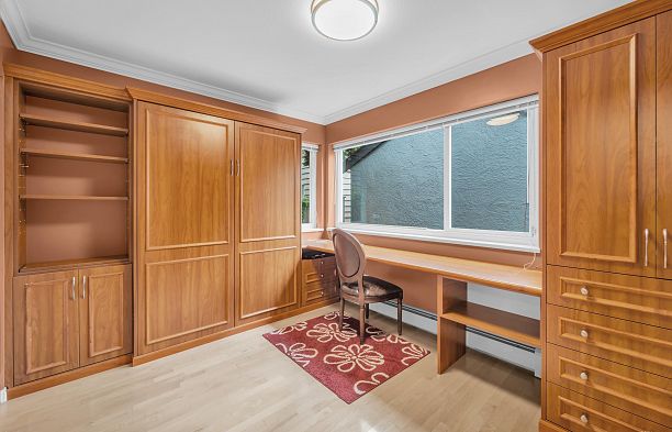 3675 Blenheim Street Dunbar