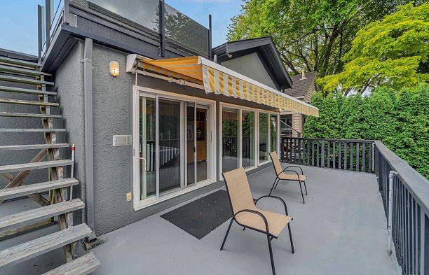 3675 Blenheim Street Dunbar