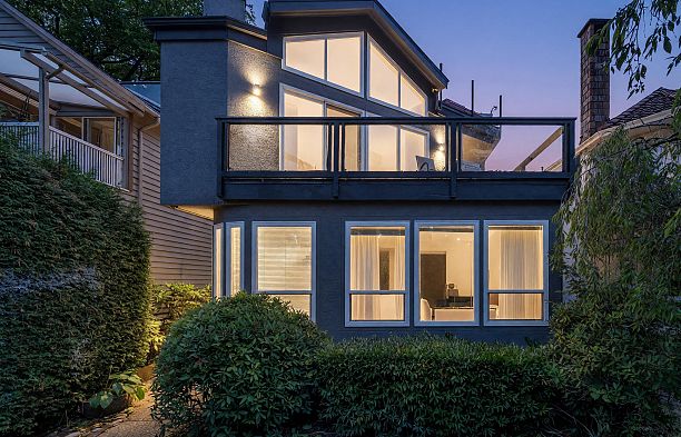 3675 Blenheim Street Dunbar