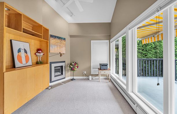 3675 Blenheim Street Dunbar
