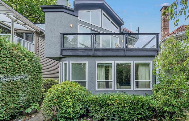 3675 Blenheim Street Dunbar