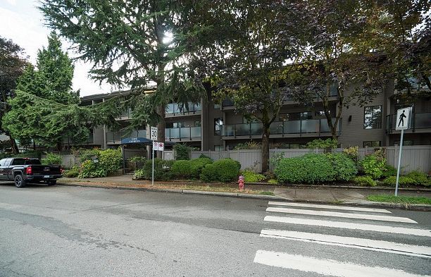 208 1425 Cypress Street Kitsilano