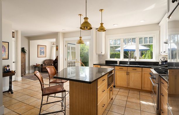 3864 W 29th Avenue Dunbar