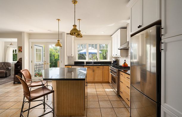 3864 W 29th Avenue Dunbar