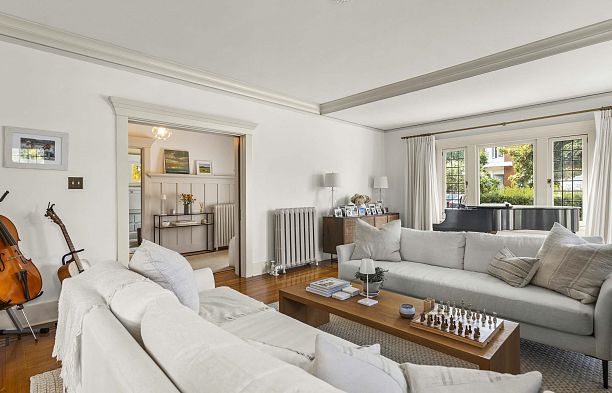 5112 Maple Street Quilchena