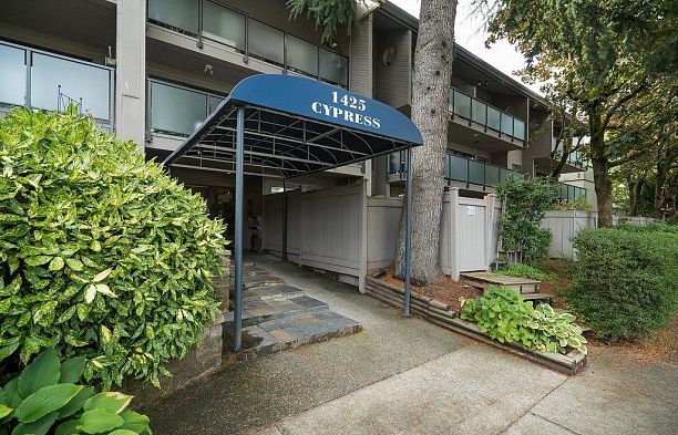 208 1425 Cypress Street Kitsilano