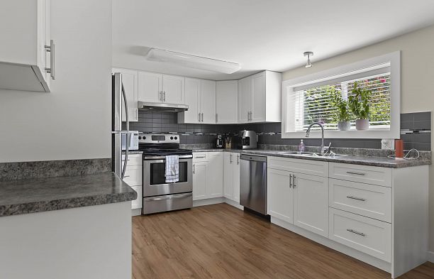 4041 W 39th Avenue Dunbar