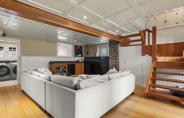 5112 Maple Street Quilchena