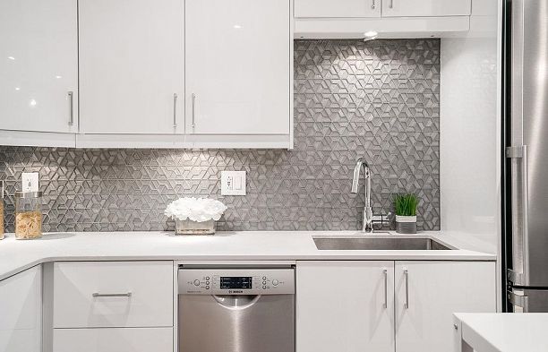 208 1425 Cypress Street Kitsilano