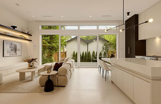 2 3617 W 12th Avenue Kitsilano