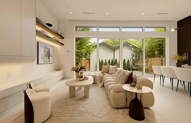 2 3617 W 12th Avenue Kitsilano