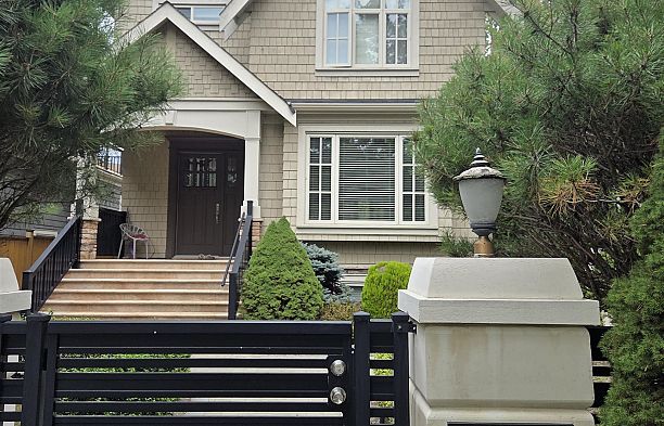 2405 W 51st Avenue S.W. Marine