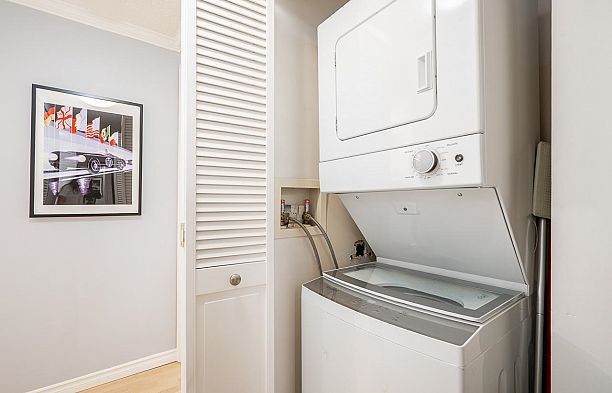 303 1510 W 1st Avenue False Creek