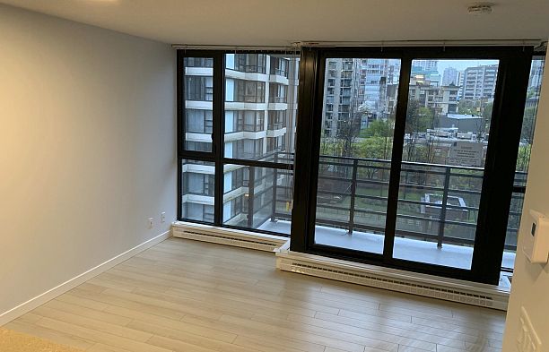 908 909 Mainland Street Yaletown