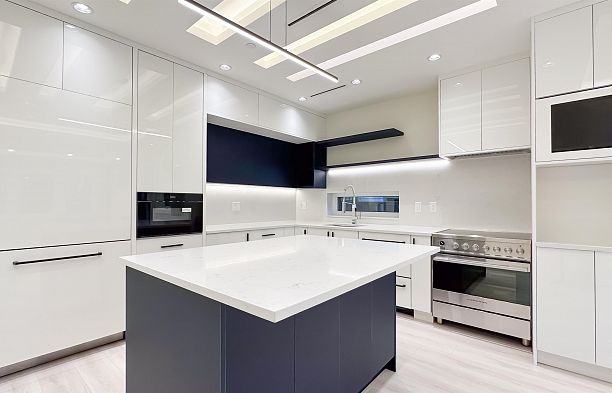 2373 W 7th Avenue Kitsilano