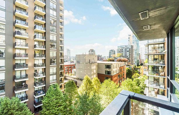 813 1088 Richards Street Yaletown