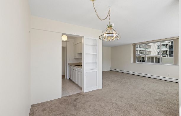 306 2055 Pendrell Street West End VW