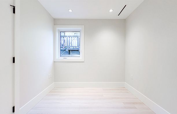 2373 W 7th Avenue Kitsilano