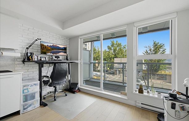 203 2508 Fraser Street Mount Pleasant VE