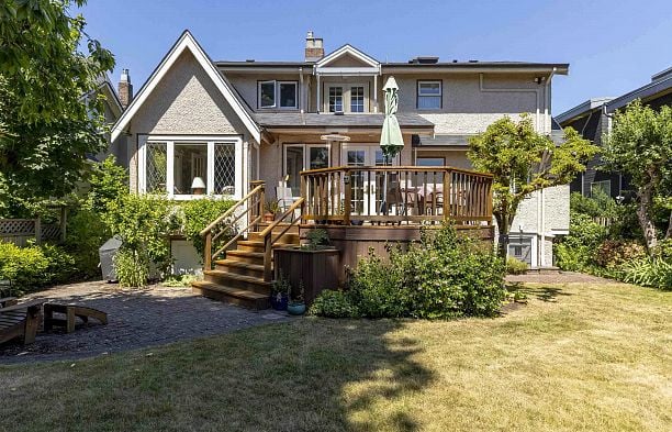 4234 W 9th Avenue Point Grey