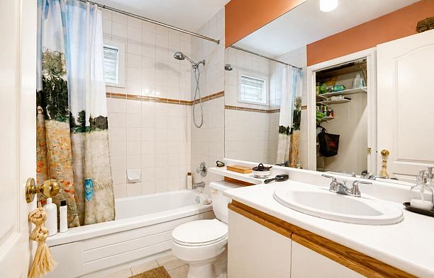 1903 W 14th Avenue Kitsilano
