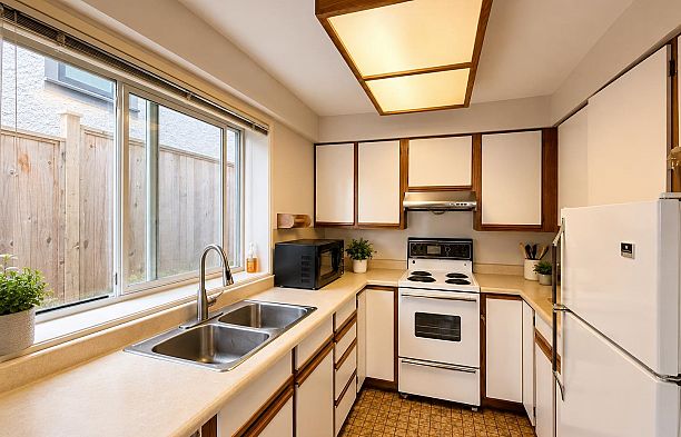 3848 W 38th Avenue Dunbar