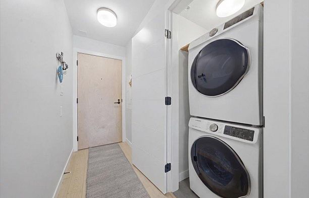 203 2508 Fraser Street Mount Pleasant VE