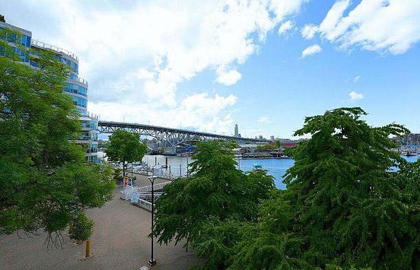 203 1675 Hornby Street Yaletown
