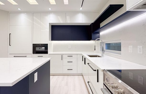 2373 W 7th Avenue Kitsilano