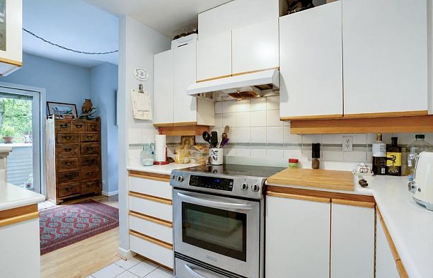 1903 W 14th Avenue Kitsilano