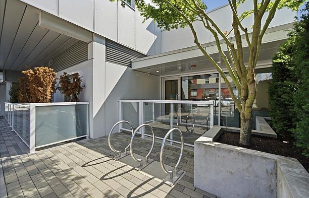 203 2508 Fraser Street Mount Pleasant VE