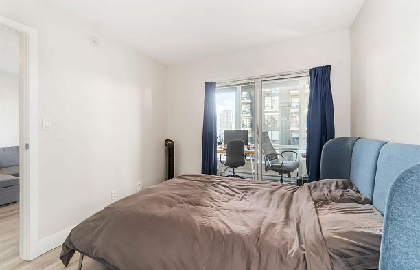 813 1088 Richards Street Yaletown