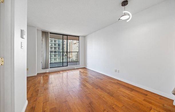 907 1189 Howe Street Downtown VW