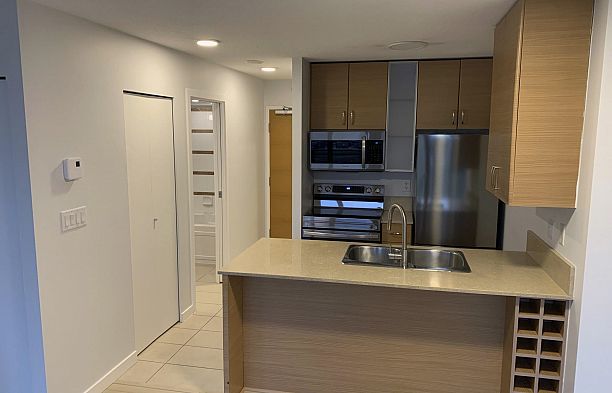 908 909 Mainland Street Yaletown