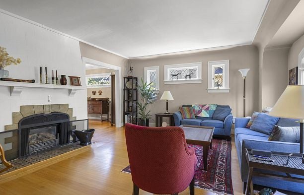 4234 W 9th Avenue Point Grey