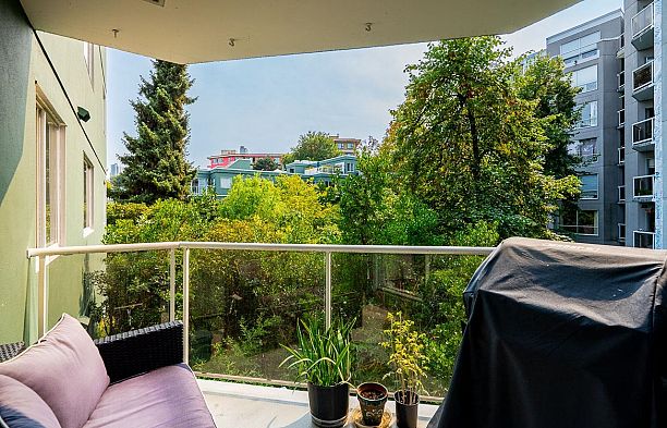 303 1510 W 1st Avenue False Creek