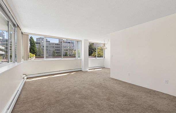 306 2055 Pendrell Street West End VW