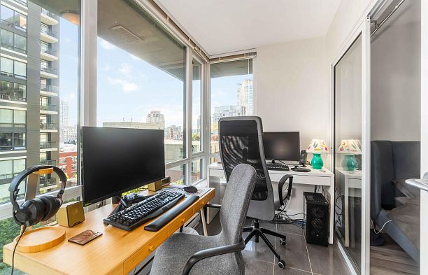 813 1088 Richards Street Yaletown
