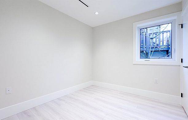 2373 W 7th Avenue Kitsilano