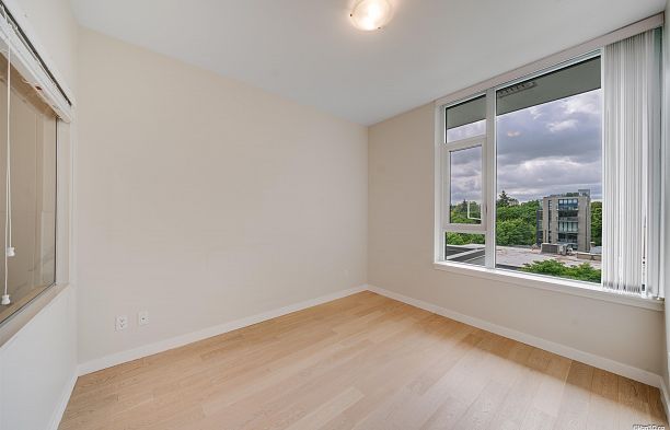 704 2565 Maple Street Kitsilano
