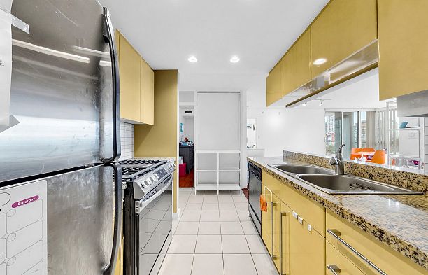 708 1408 Strathmore Mews Yaletown
